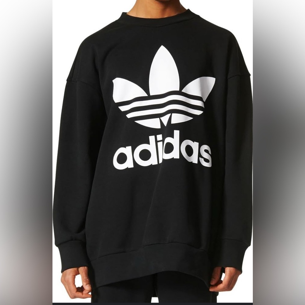 VINTAGE ADIDAS OVERSIZED LOGO  SWEATSHIRT